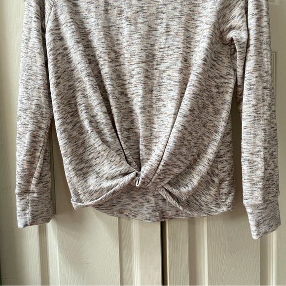 Heathered Gray/Brown Twist Front Sweater - Picture 3 of 6